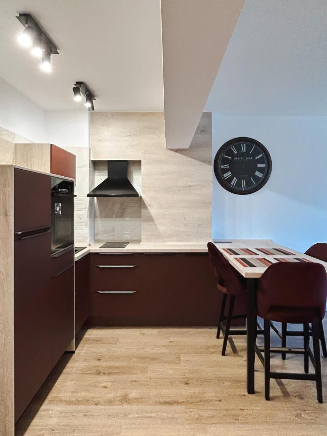 Bg Luximmo Apartments كلوج-نابوكا المظهر الخارجي الصورة